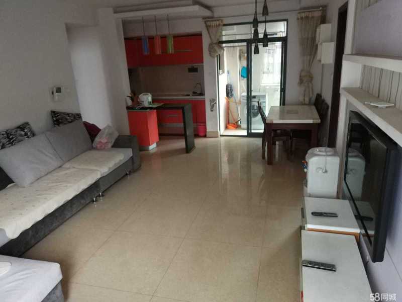 3室2廳1陽臺 云安尚品客廳