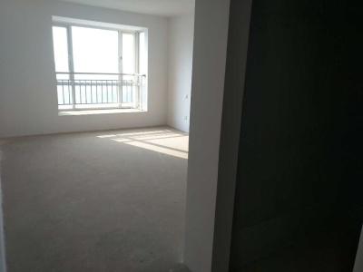 6室2廳3陽臺(tái) 世紀(jì)城華春苑