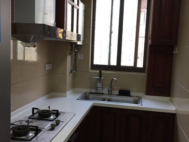 6室2廳3陽臺 城市山別墅廚房