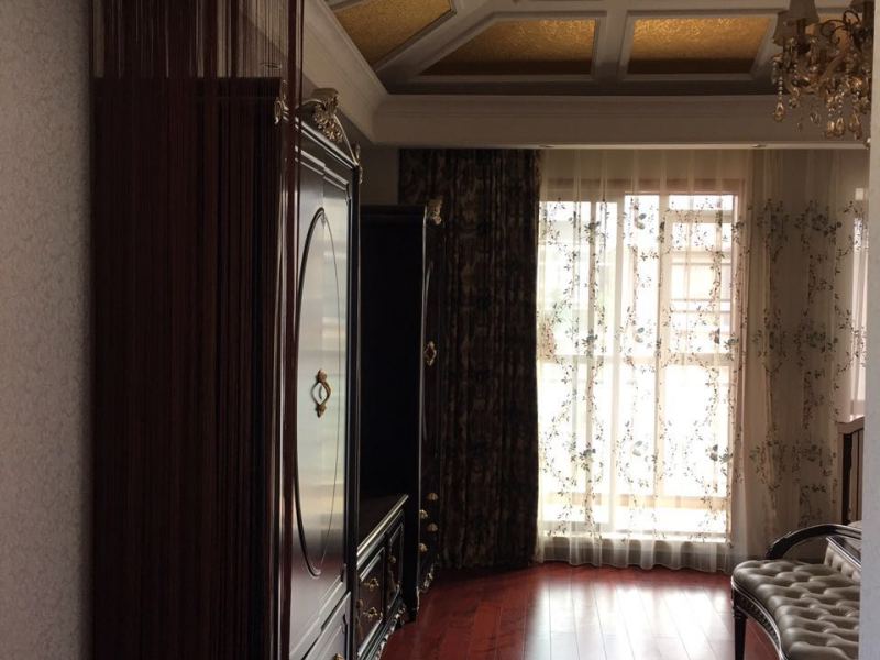 6室2廳3陽臺 城市山別墅臥室