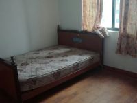 3室2廳1陽(yáng)臺(tái) 鼓樓路250號(hào)臥室