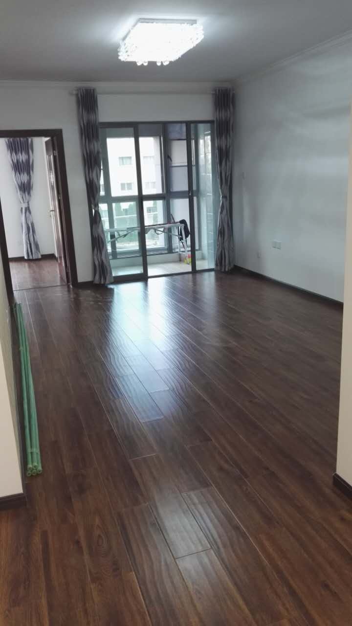 3室2廳1陽臺 人民路壹號廣場(壹號歡樂城)客廳