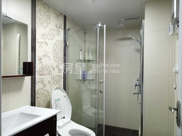 3室2廳1陽臺 同德昆明廣場上北區(qū)衛(wèi)生間