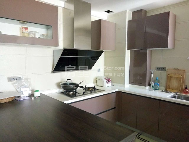 3室2廳1陽臺 同德昆明廣場上北區(qū)廚房