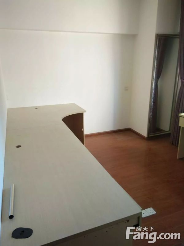 3室2廳1陽(yáng)臺(tái) 熙翥苑臥室