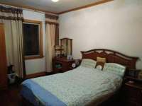 3室2廳1陽臺 秋苑小區(qū)臥室