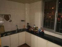 3室2廳1陽臺 秋苑小區(qū)廚房