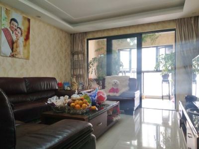 3室2廳1陽臺 濱江俊園塞納組團(tuán)