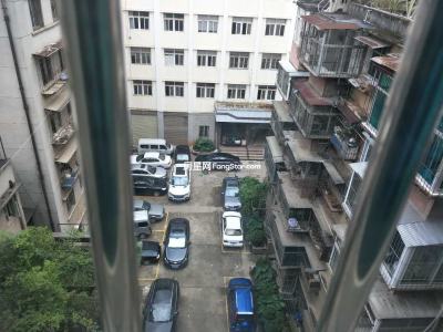 2室2廳1陽臺 關上鄉(xiāng)鎮(zhèn)企業(yè)局宿舍