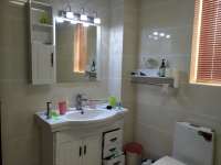 5室2廳2陽臺 夏意雅園衛(wèi)生間