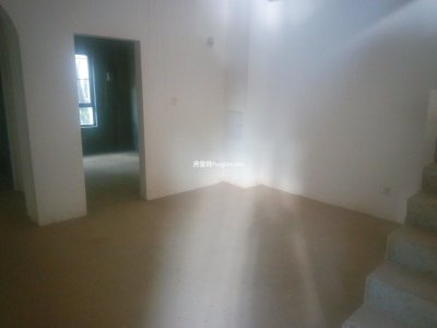 5室3廳4陽臺(tái) 公園1903圣維望別墅餐廳