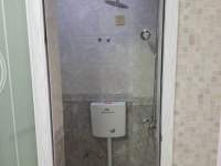 1室1廳1陽臺 席子營二期農(nóng)貿(mào)市場衛(wèi)生間