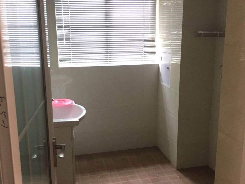 7室4廳3陽臺 金江小區(qū)熙苑別墅衛(wèi)生間