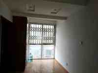 4室2廳2陽臺 碧水藍天臥室