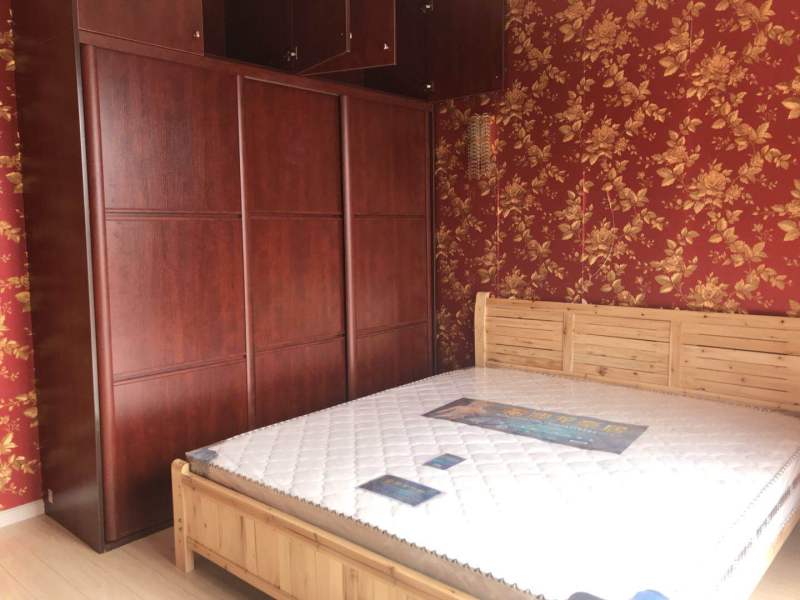 3室2廳1陽臺(tái) 和諧世紀(jì)臥室