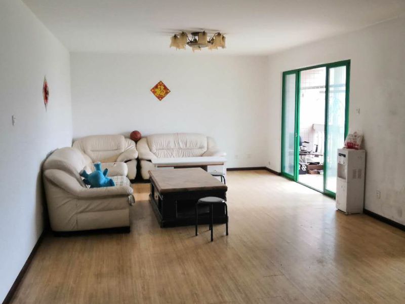 3室2廳2陽臺(tái) 世紀(jì)城探春苑餐廳