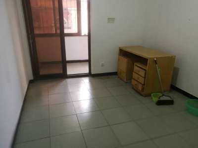 2室1廳1陽(yáng)臺(tái) 文林街金雞巷