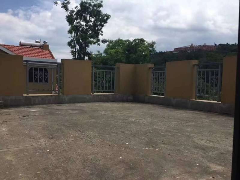 5室2廳3陽臺(tái) 紫東苑別墅陽臺(tái)