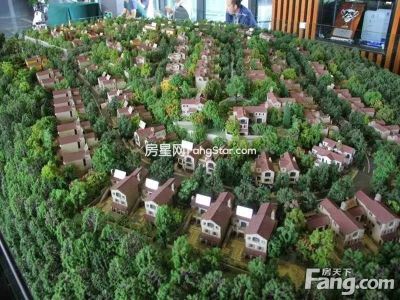 5室2廳4陽(yáng)臺(tái) 培星東岸