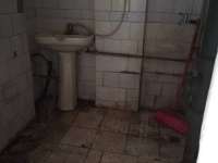 2室1廳1陽臺(tái) 文廟東巷8號(hào)衛(wèi)生間