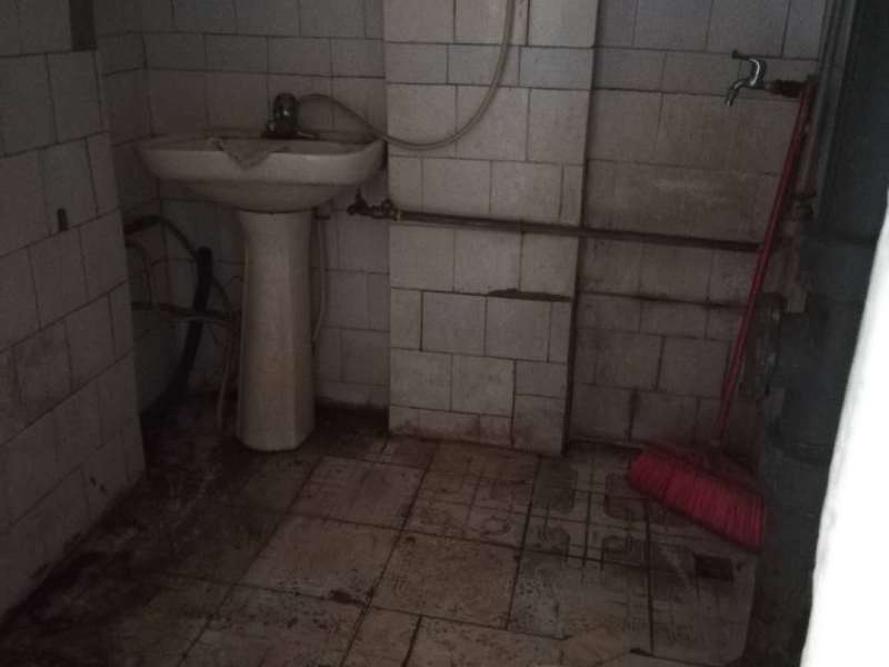 2室1廳1陽臺(tái) 文廟東巷8號(hào)衛(wèi)生間