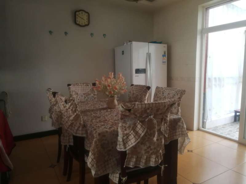 5室3廳4陽臺 天陽花園餐廳