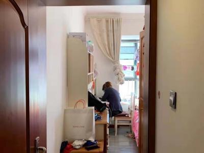 3室2廳2陽臺(tái) 園城