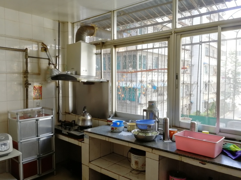 3室2廳1陽臺 金碧雅園廚房