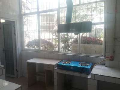 3室2廳1陽臺 石油生活區(qū)