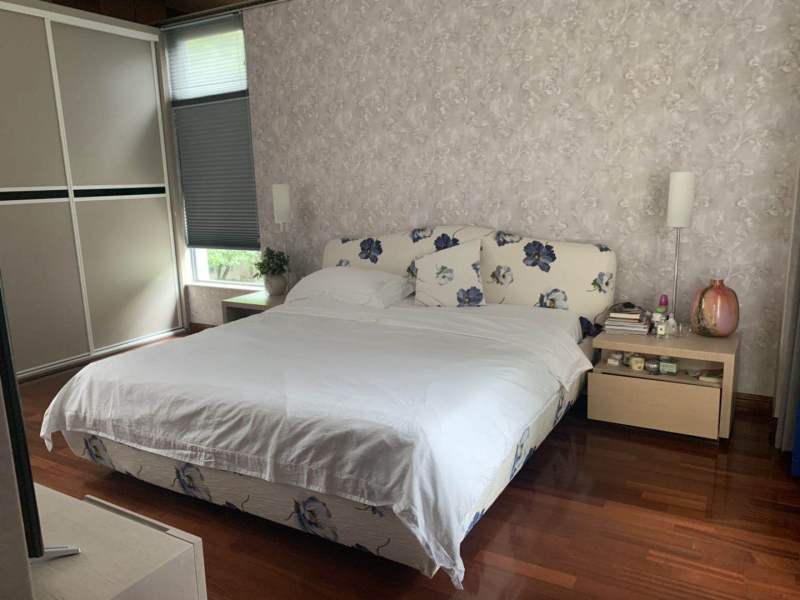 5室2廳3陽(yáng)臺(tái) 滇池高爾夫別墅別墅臥室