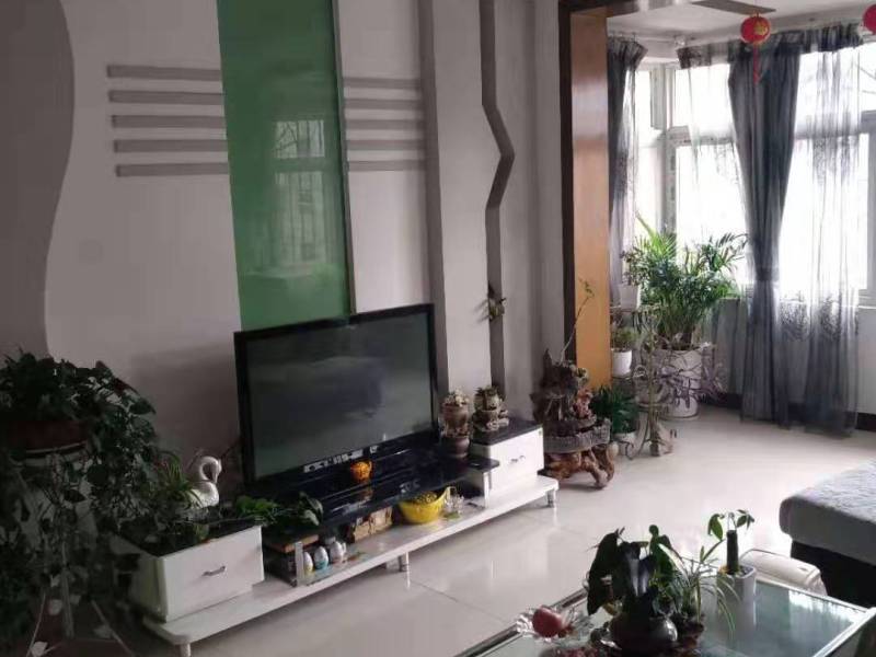 梁源小区客厅