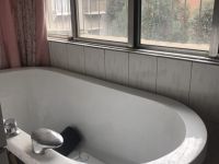 3室2廳4陽(yáng)臺(tái) 大綠水河2號(hào)客廳