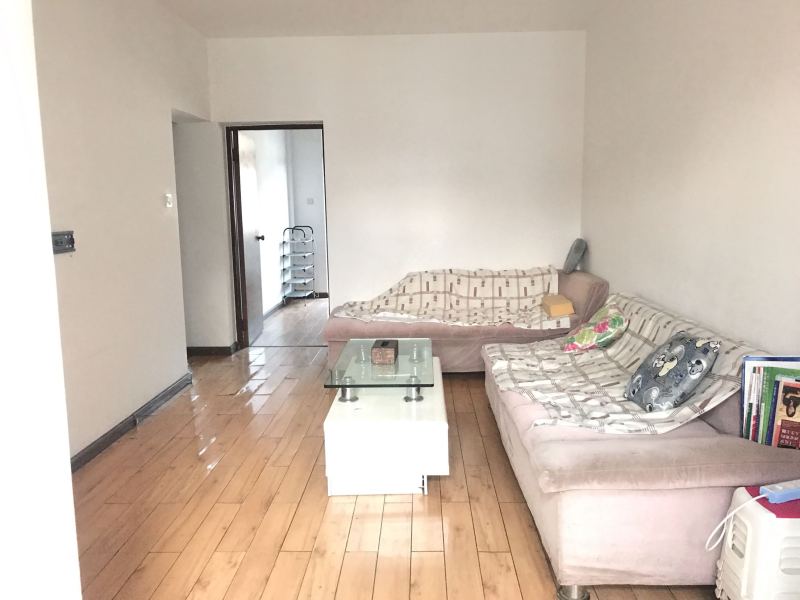 3室2廳1陽(yáng)臺(tái) 西華小區(qū)夏蓉里其他