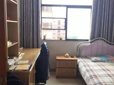 3室2廳1陽臺(tái) 金實(shí)小區(qū)