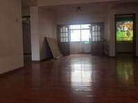 4室2廳2陽臺 凱苑小區(qū)餐廳