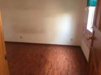 4室2廳2陽臺 凱苑小區(qū)臥室