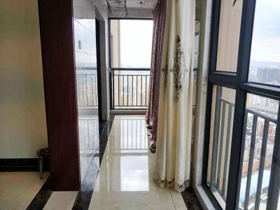 3室2廳1陽臺(tái) 金泰國(guó)際二期凱佩