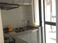 3室2廳1陽(yáng)臺(tái) 第三城丹槿園廚房