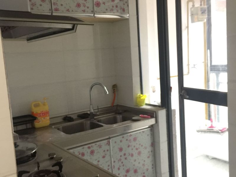 3室2廳1陽(yáng)臺(tái) 第三城丹槿園廚房