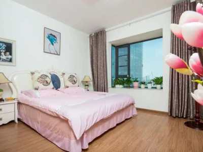 4室2廳2陽臺 同德昆明廣場B區(qū)