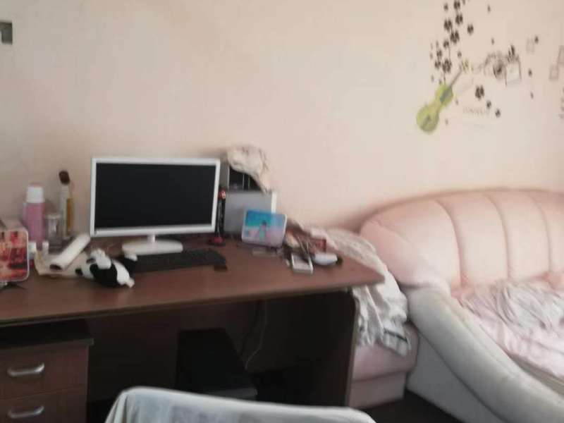 3室2廳2陽(yáng)臺(tái) 銀海領(lǐng)域臥室