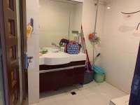 4室2廳2陽(yáng)臺(tái) 香檳小鎮(zhèn)別墅衛(wèi)生間