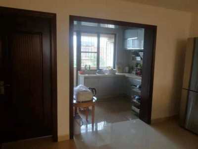 5室2廳3陽臺 香檳小鎮(zhèn)別墅廚房