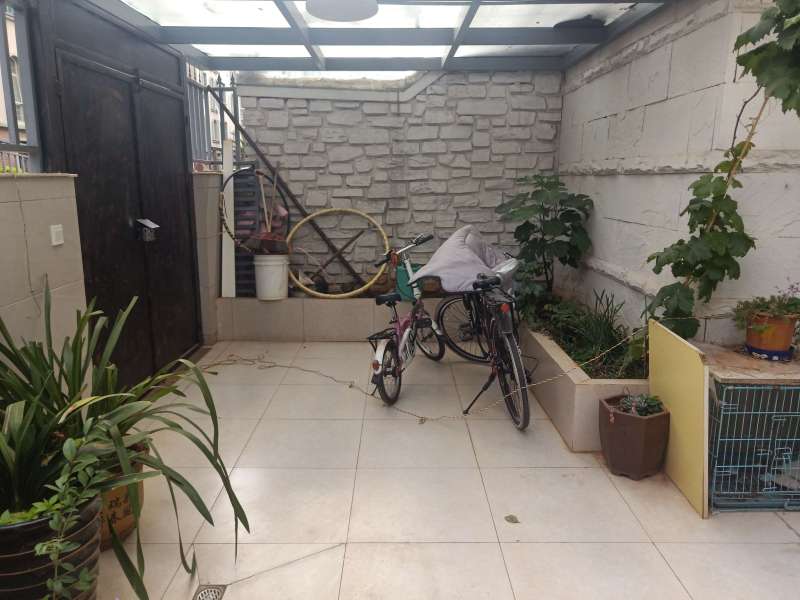 4室2廳2陽臺 新亞洲星匯園臥室