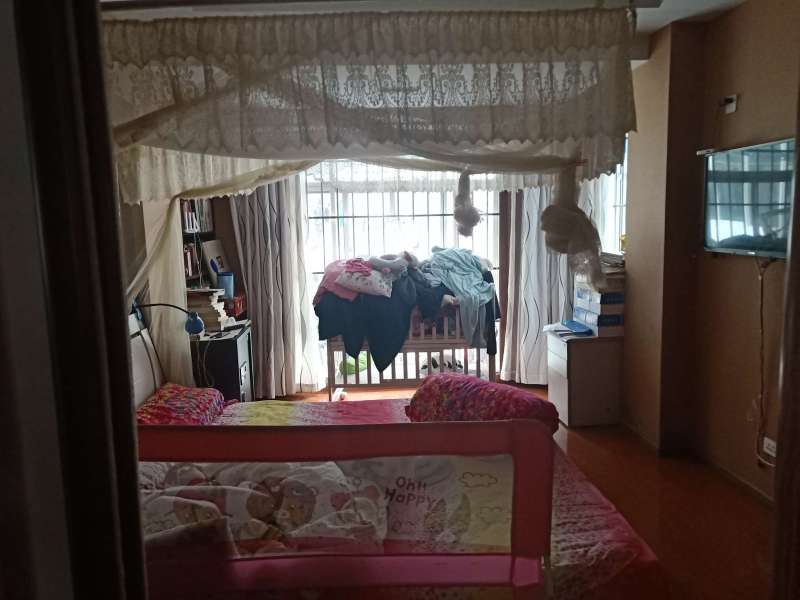 4室2廳2陽臺 新亞洲星匯園臥室