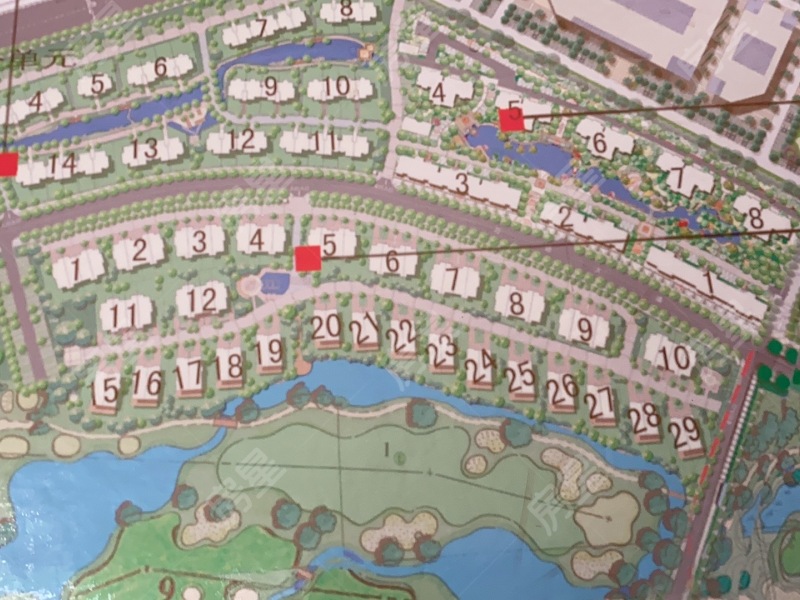 4室3廳4陽(yáng)臺(tái) 滇池衛(wèi)城紫廬別墅客廳