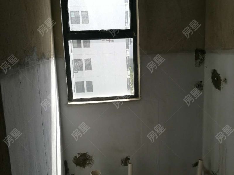 2室2廳2陽(yáng)臺(tái) 太平盛世佳園衛(wèi)生間