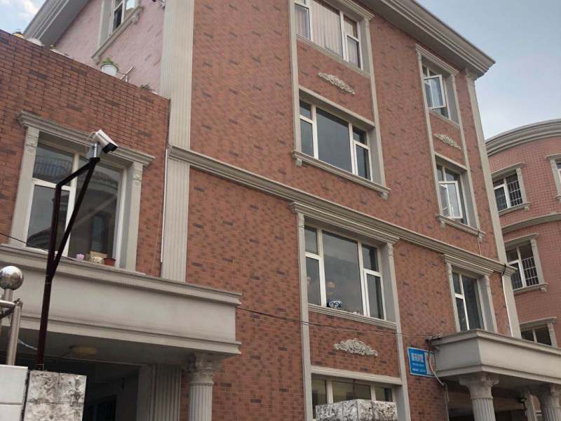 9室3廳2陽臺(tái) 鑫苑小區(qū)別墅客廳