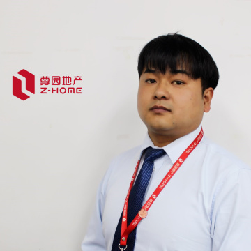 尊園地產楊超