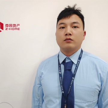 尊園地產(chǎn)袁體雄